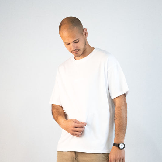 Camiseta Essential White