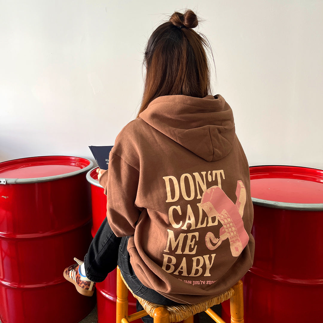 Don't call me... Oversize Hoodie Marrón