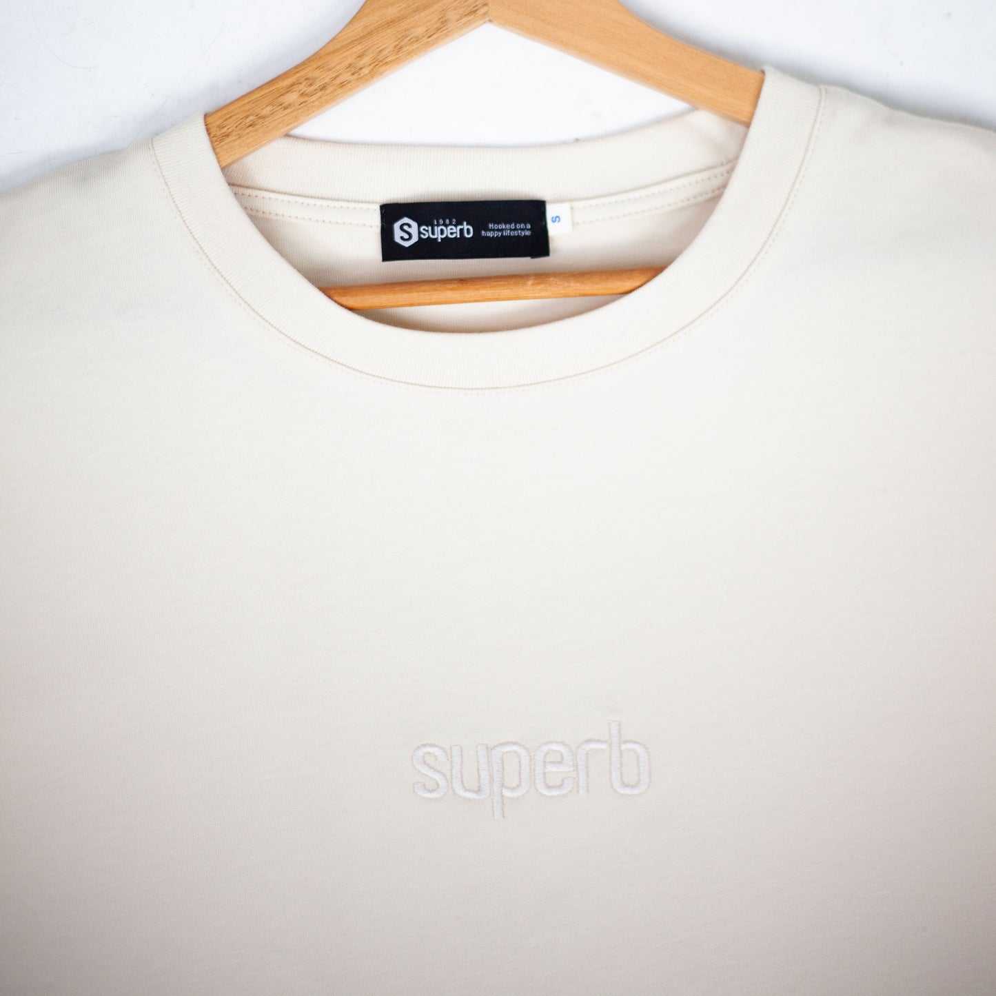 Camiseta Essential Beige