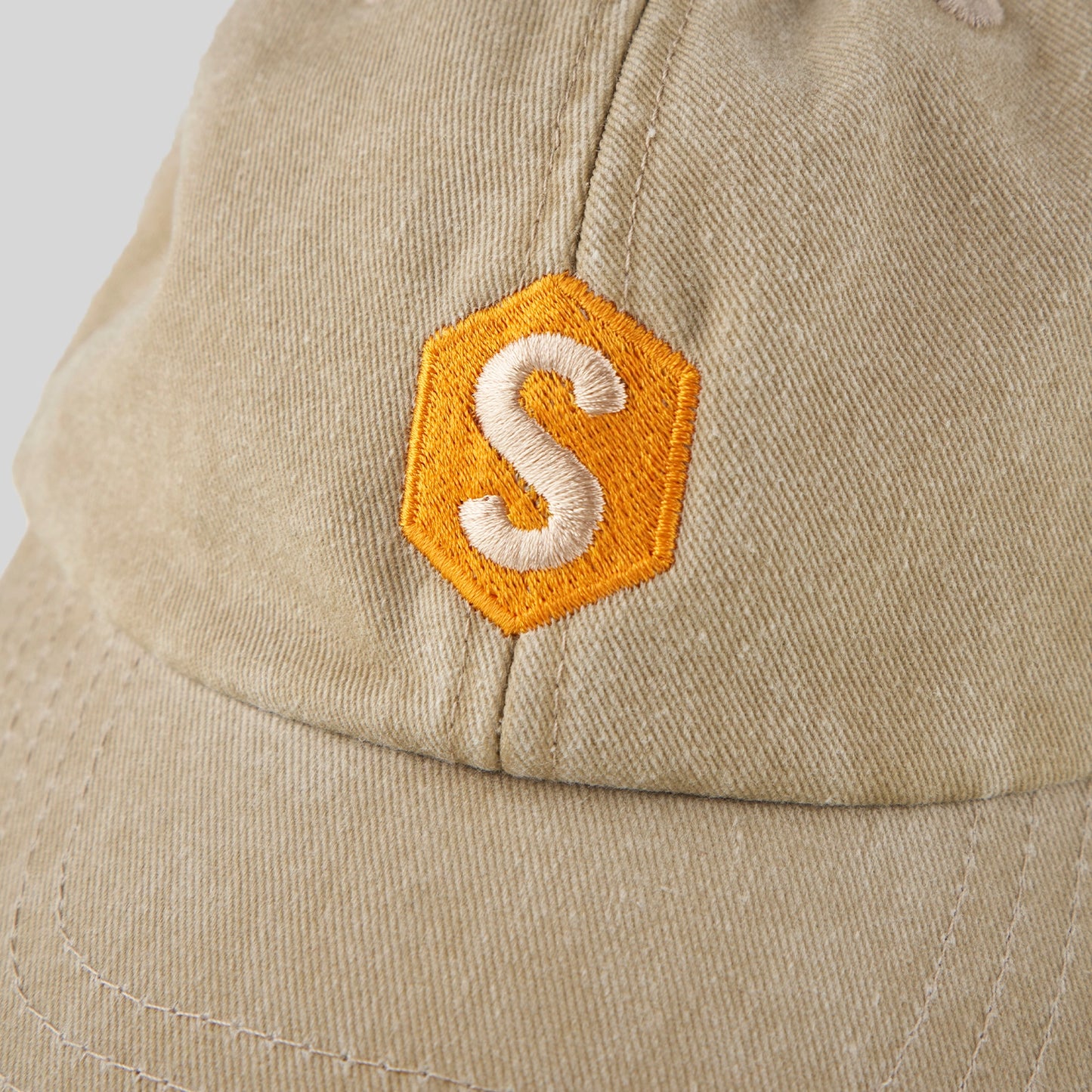 Superb Vintage Beige Cap