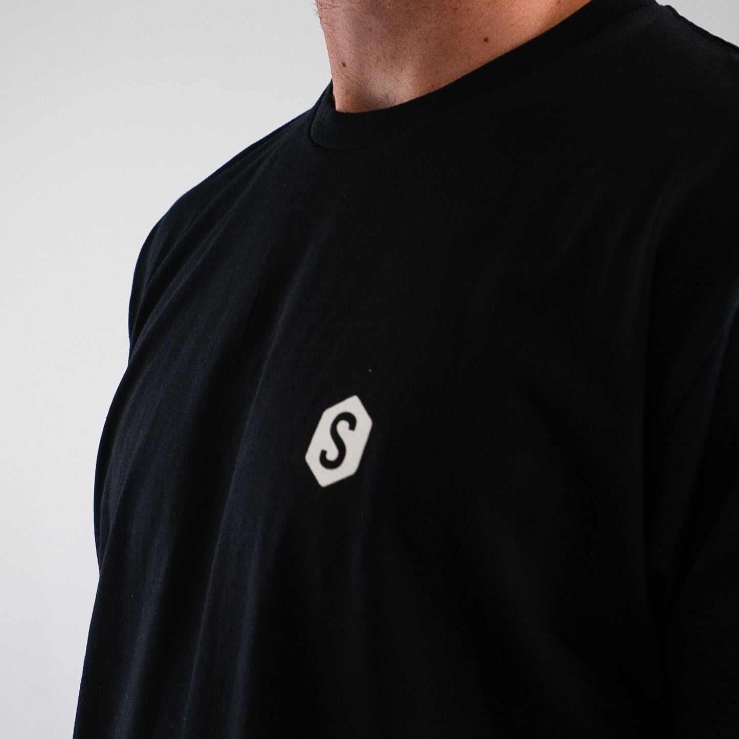 Superb Circle Black T-shirt