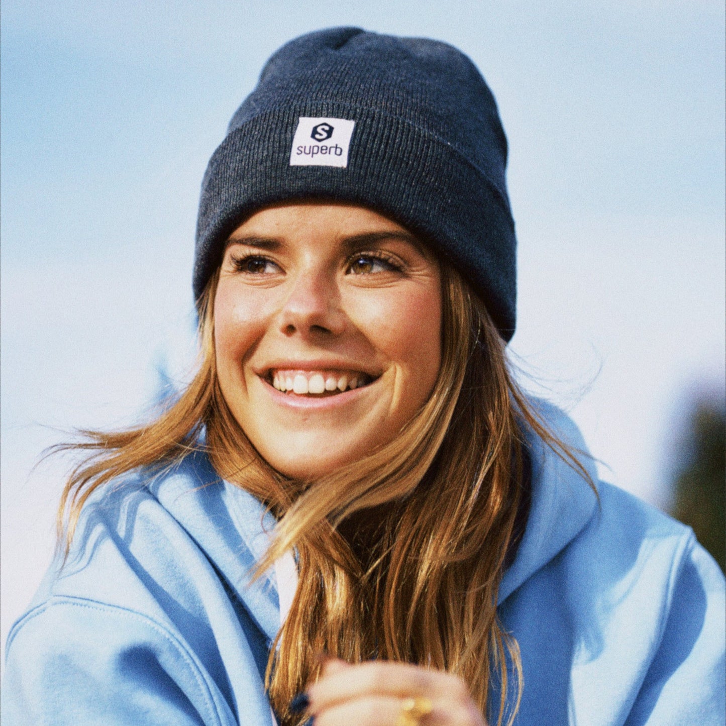 Gorro SuperbTag Gris Oscuro