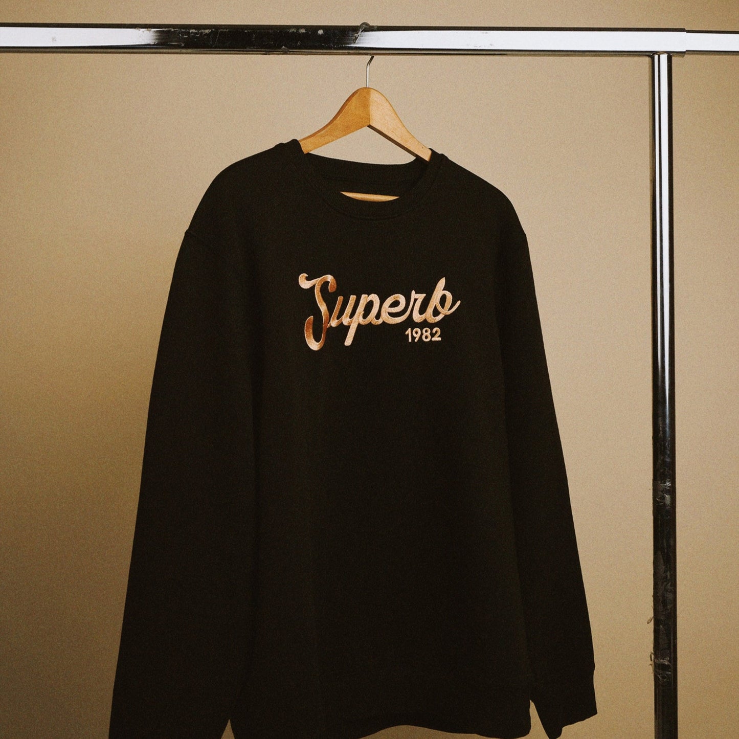 Sudadera New Vintage Negra
