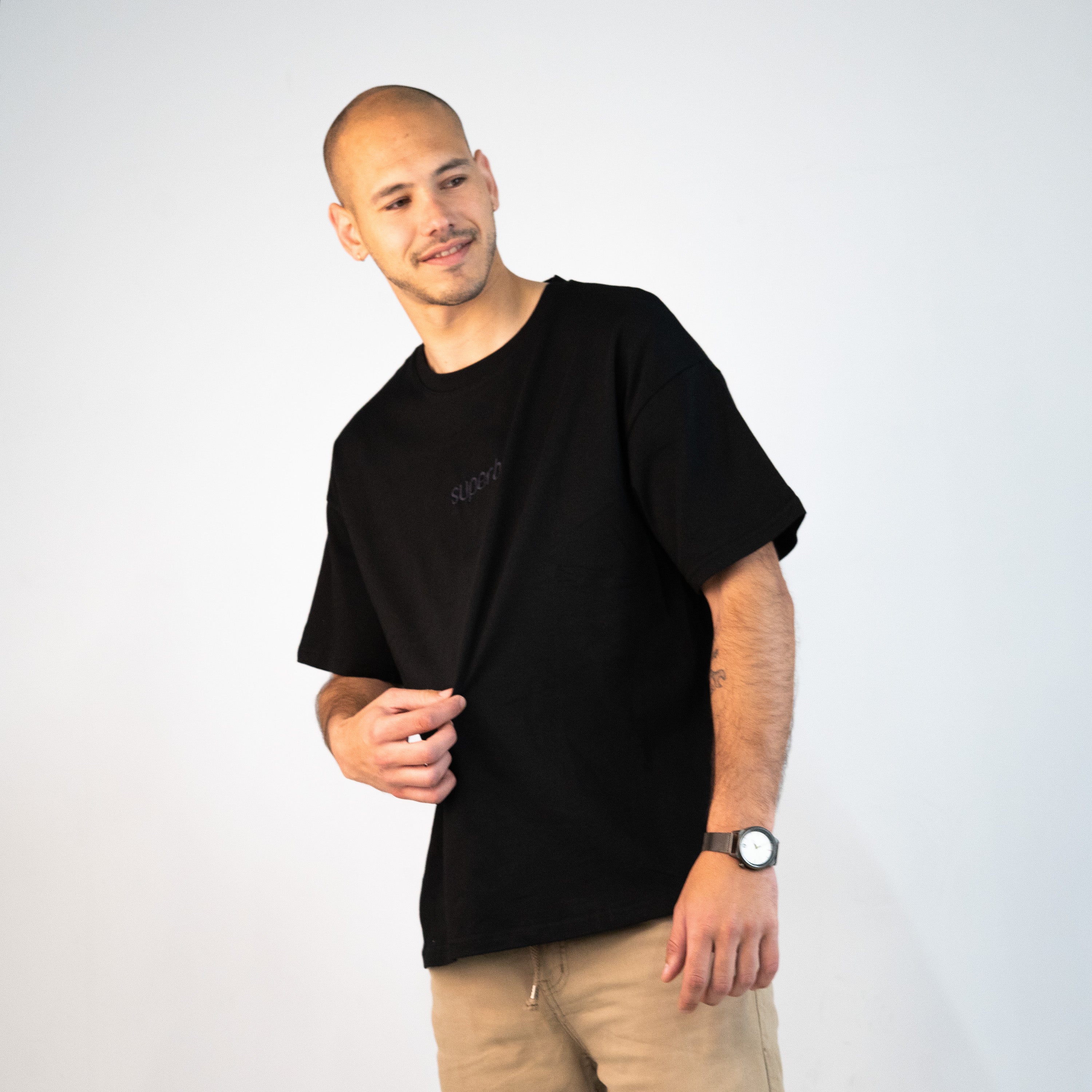 Essential Black T-shirt