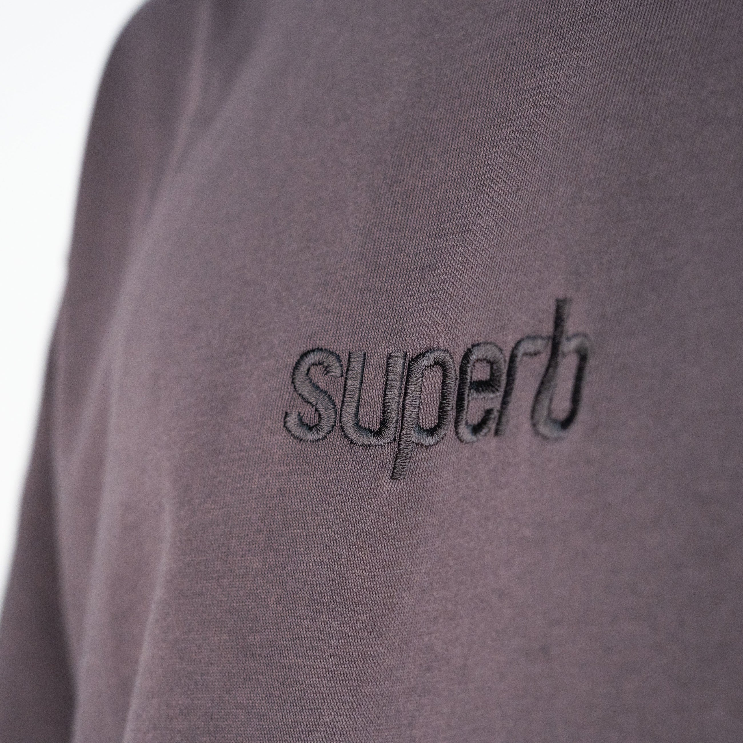 Camiseta Essential Gunmetal