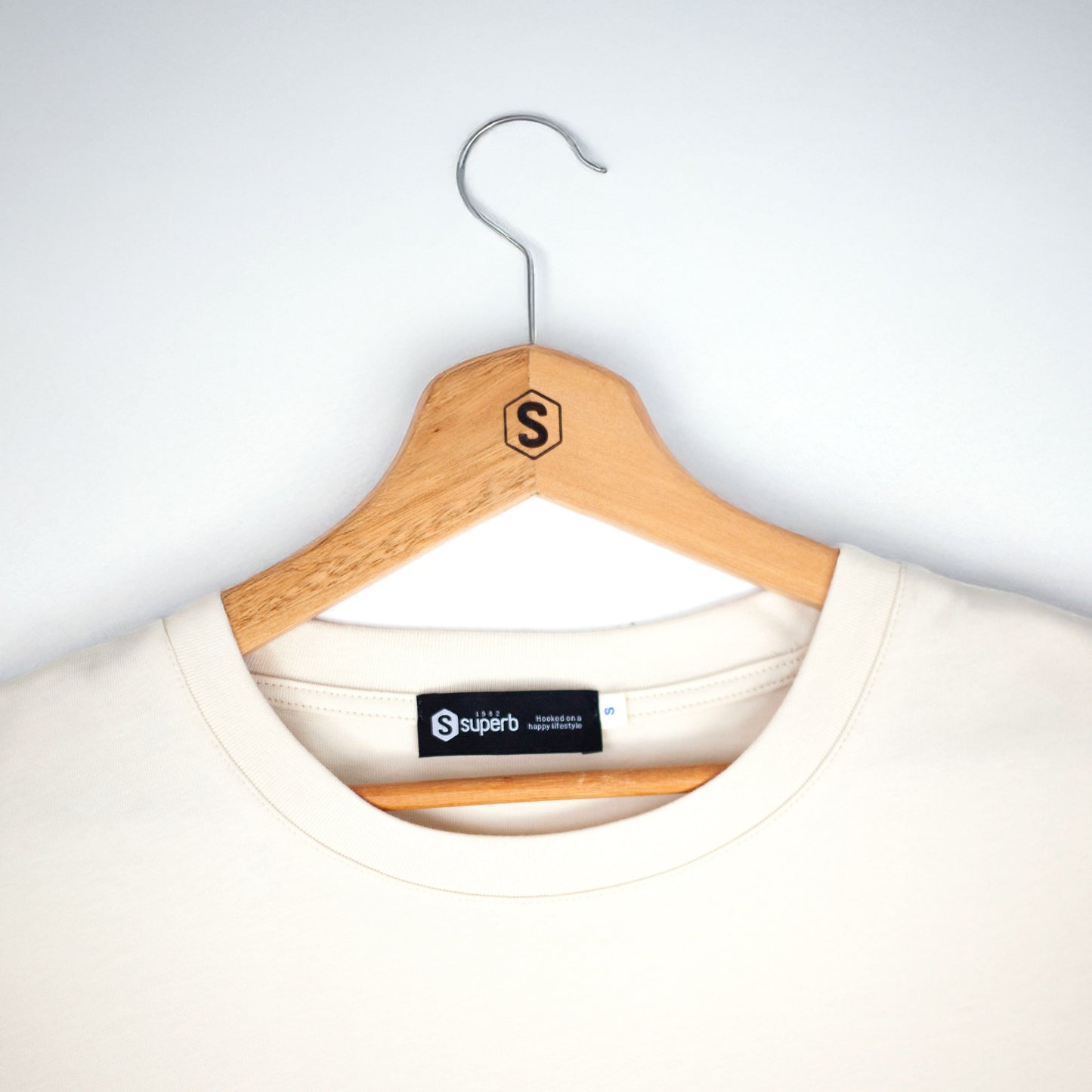 Essential Beige T-shirt