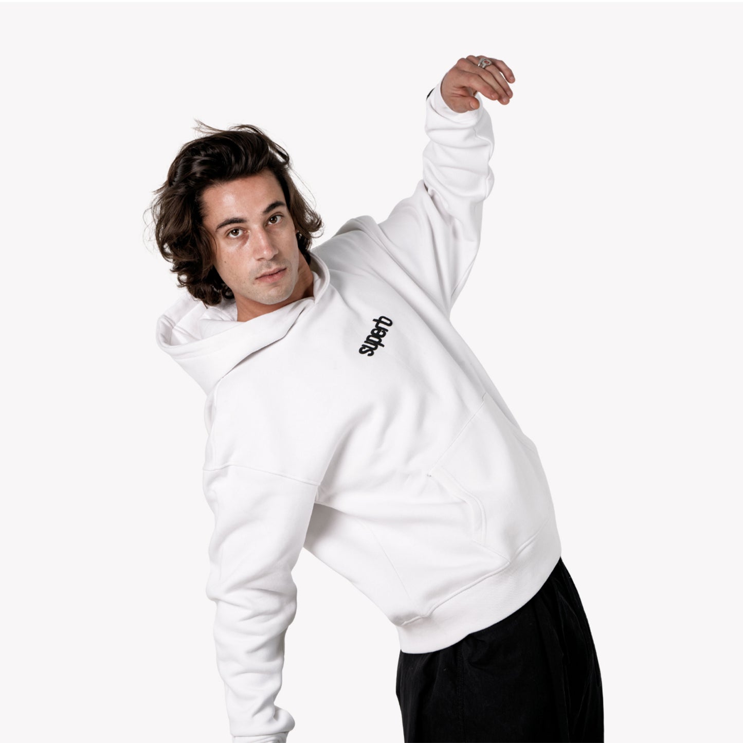 Puffy Mode Black Sweatshirt