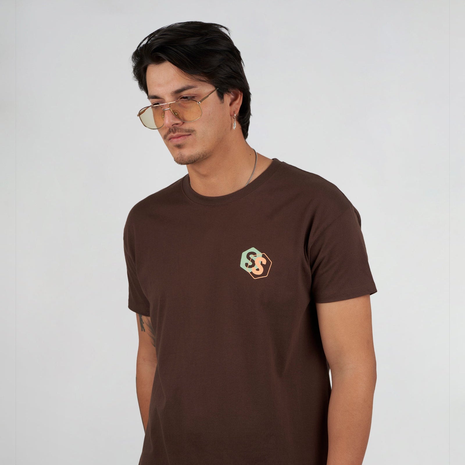 Camiseta Born To Be Superb Chocolate