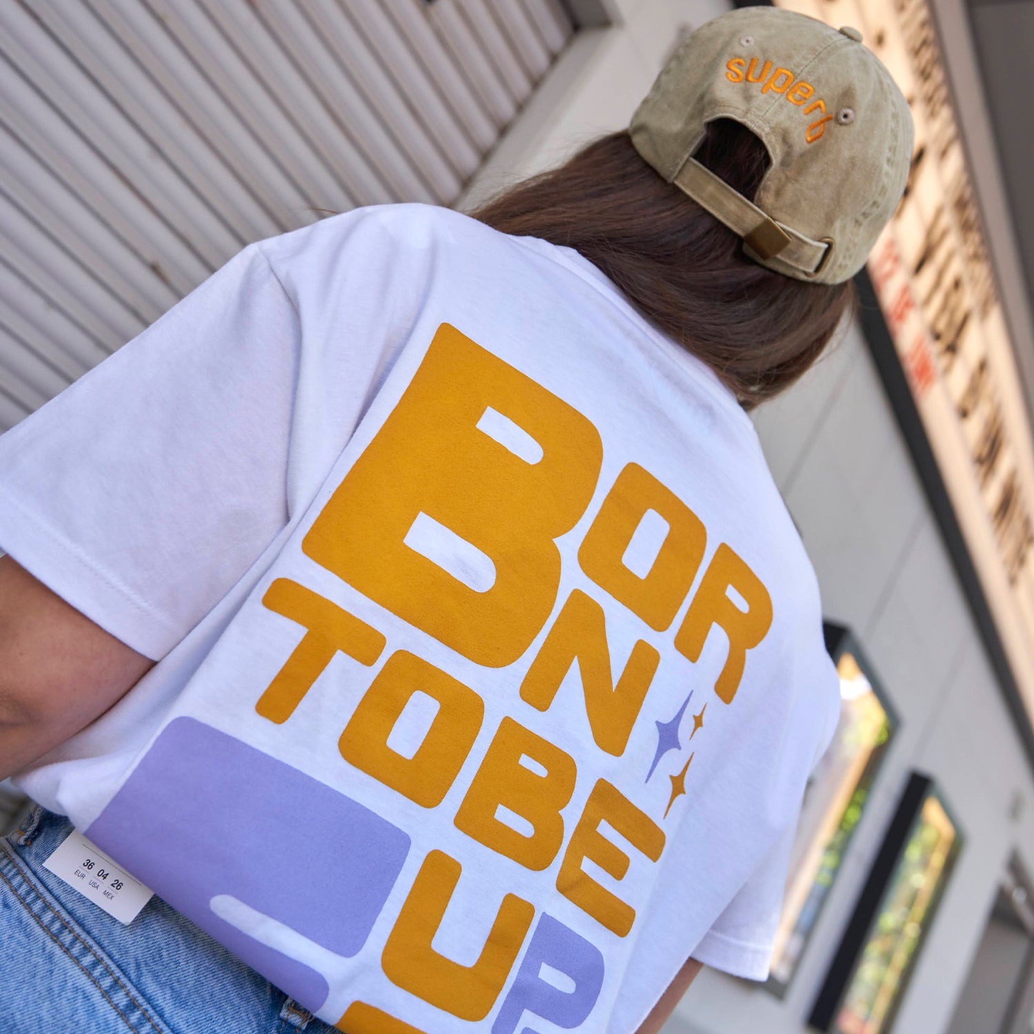 Camiseta Born To Be Superb Blanca