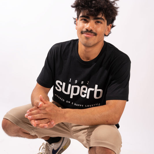 Camiseta Icon Tee Negra